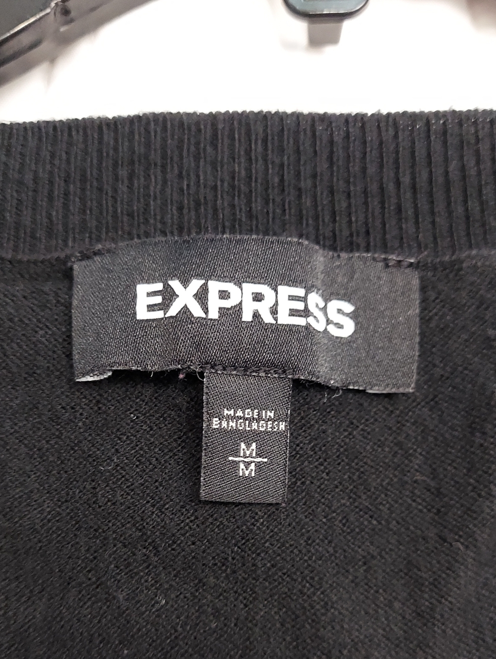 Express Oversized Black Boatneck Knit Top With Ribbed Hem All Around Size Medium - Picture 4 of 8